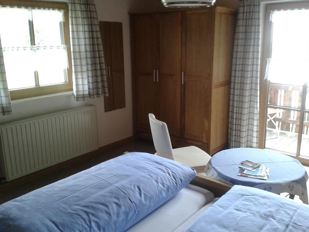 Gaestehaus Attenhauser Unterammergau Bilik gambar